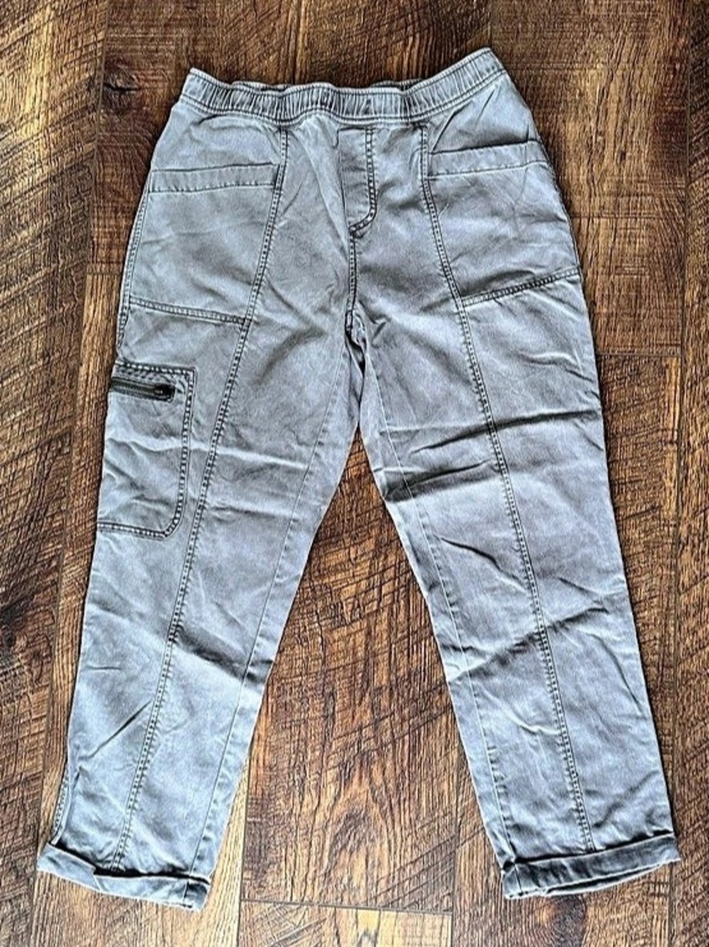 Nicole Miller Gray Casual Pants Size Medium